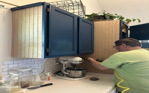 Make your beadboard ceiling kitchen awesome (quick tips for a beautiful and perfect finish)
