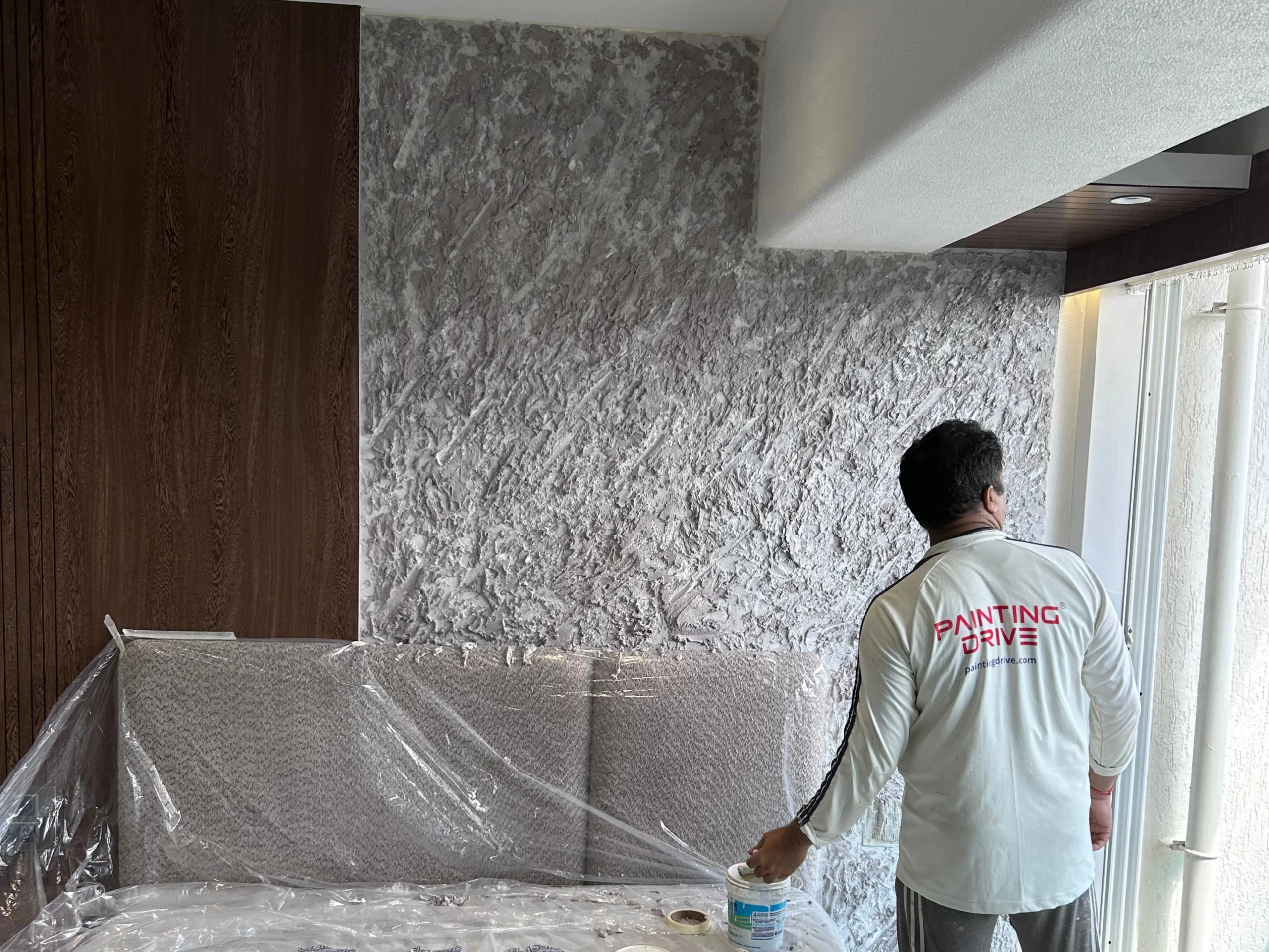 What are the most popular types of textured walls today? (Get inspired by these trendy wall finishes.)